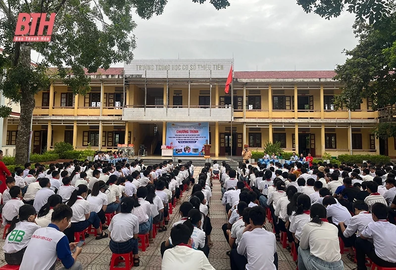 Tuyên truyền - giải pháp qum m88 trọng bảo đảm trật tự m m88 toàn giao thông