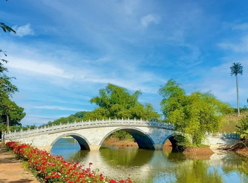Góc trời bình yên nơi sử học