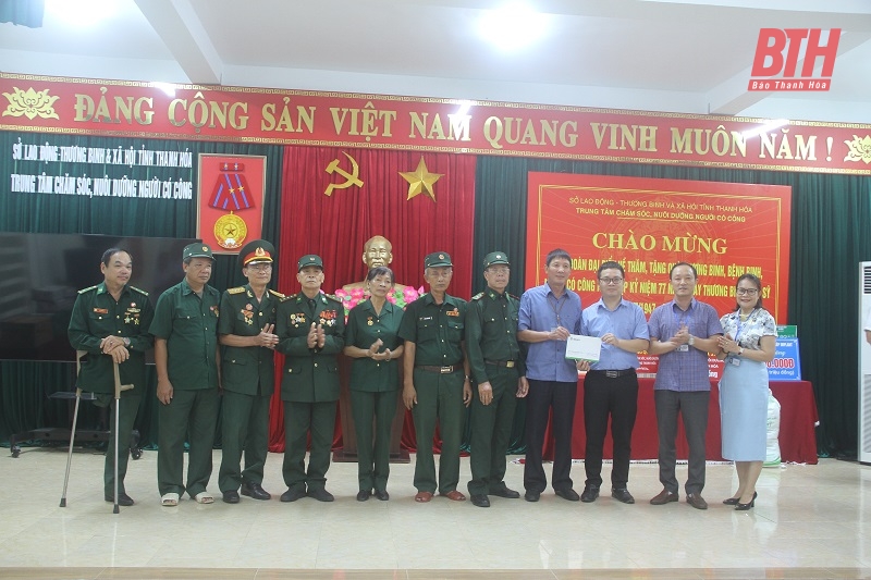 Công ty CP Mía đường Lam Sơn tổ chức thăm, tặng quà nhân dịp kỷ niệm Ngày Thương binh - Liệt sỹ