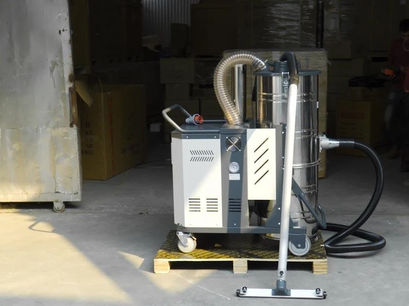 Các mẫu máy hút bụi công nghiệp Kumisai cỡ lớn được ưa chuộng