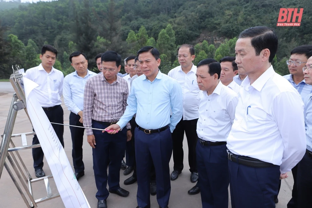 Phát huy tiềm năng, lợi thế, huy động hiệu quả các nguồn lực, xây dựng Thanh Hóa trở thành tỉnh mạnh về kinh tế biển của cả nước