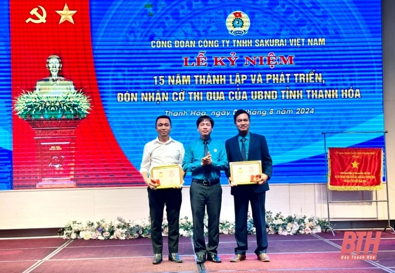 Công đoàn Công ty TNHH Sakurai Việt Nam kỷ niệm 15 năm thành lập và phát triển, đón nhận Cờ thi đua của UBND tỉnh
