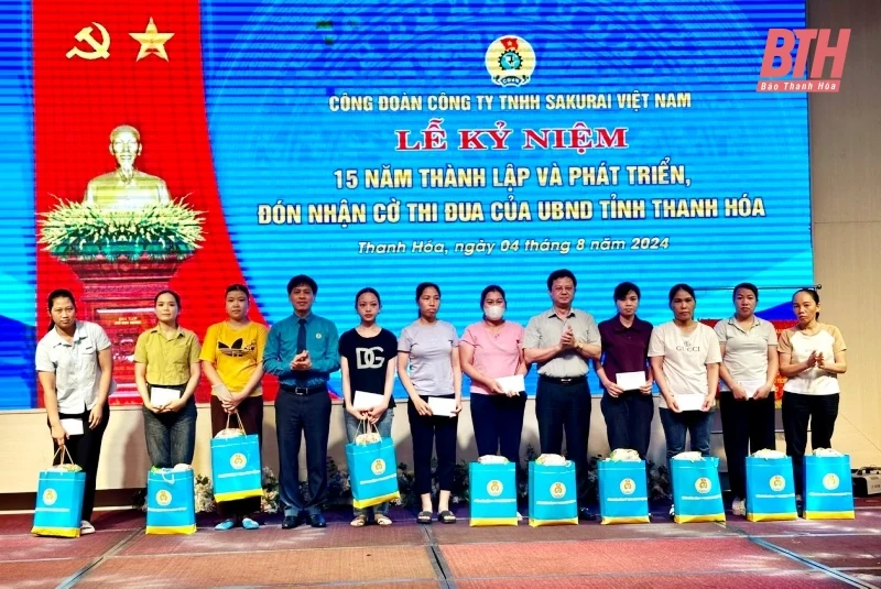 Công đoàn Công ty TNHH Sakurai Việt Nam kỷ niệm 15 năm thành lập và phát triển, đón nhận Cờ thi đua của UBND tỉnh