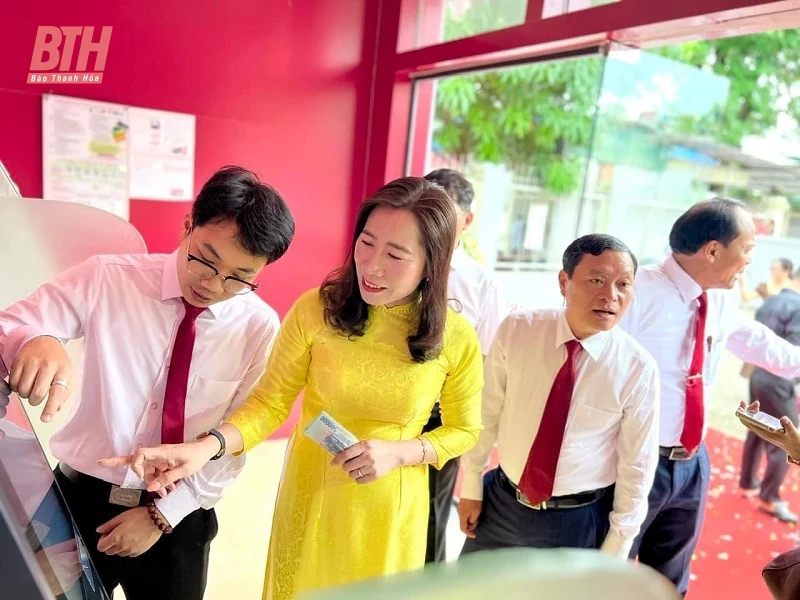 Khai trương m88 cá cược thể thao trực tuyến đưa m88 cá cược thể thao trực tuyếno hoạt động máy CDM tại thị xã Nghi Sơn