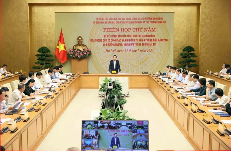 Đẩy mạnh cải cách thủ tục hành chính phục vụ người dân và doanh nghiệp
