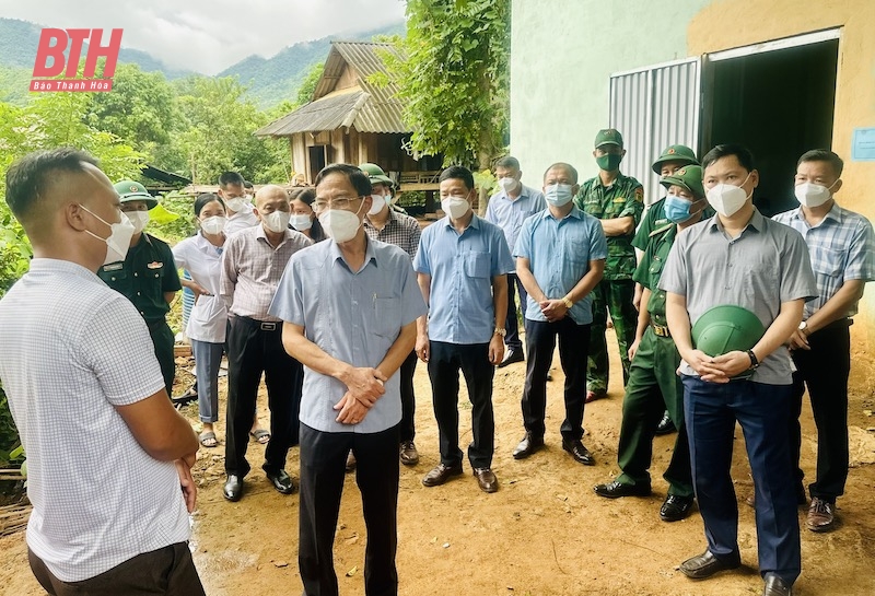 Phó Chủ tịch UBND tỉnh Đầu Thanh Tùng kiểm tra công tác phòng, chống dịch bạch hầu tại huyện Mường Lát