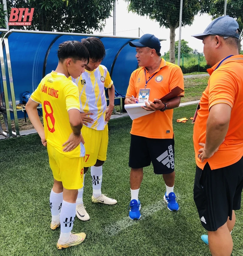 U15 Đông Á Thanh Hóa chia điểm kịch tính với đội chủ nhà U15 PVF