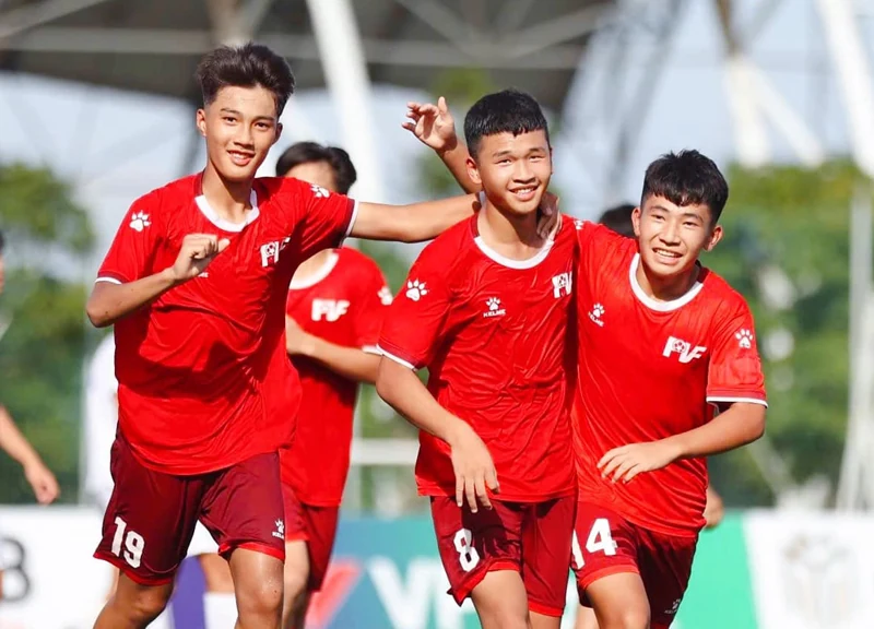 U15 Đông Á Thanh Hóa chia điểm kịch tính với đội chủ nhà U15 PVF