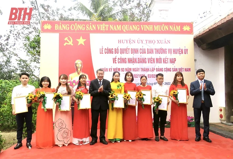 Thọ Xuân quan tâm công tác giáo dục chính trị, tư tưởng cho cán bộ, đảng viên