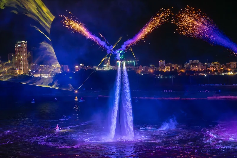 Những hiệu ứng mới được mệnh danh “phù thủy pháo hoa” tại Symphony of River đẹp đến cỡ nào?