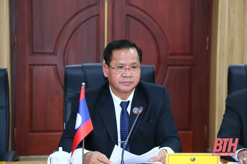 Trao đổi kinh nghiệm công tác giữa Thường trực HĐND tỉnh Thanh Hoá với Đoàn Ủy ban Quốc phòng và An ninh của Quốc hội nước CHDCND Lào
