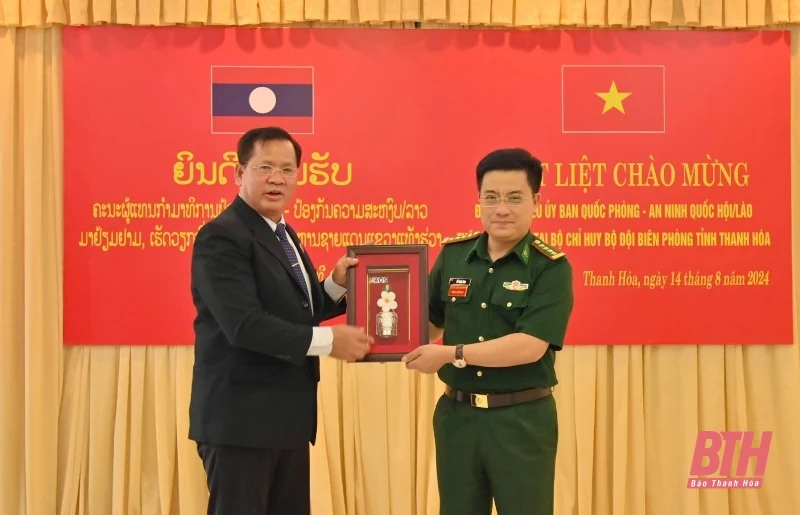 Đoàn đại biểu QPAN của Quốc hội Lào thăm, làm việc với Bộ Chỉ huy BĐBP tỉnh Thanh Hoá