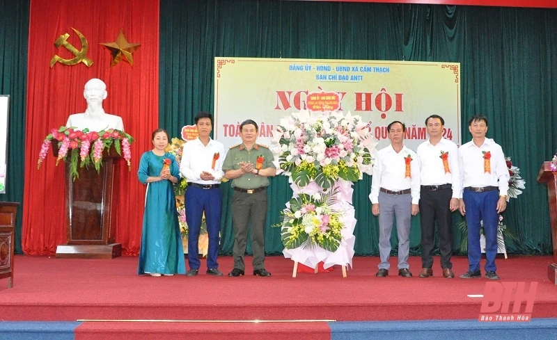 Ngày hội Toàn dân bảo vệ an ninh Tổ quốc” tại xã Cẩm Thạch