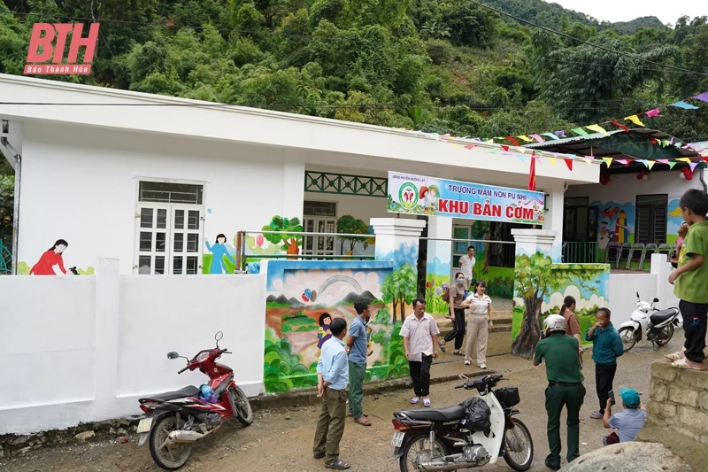 Khánh thành 2 phòng học tại điểm trường Mầm non bản Cơm