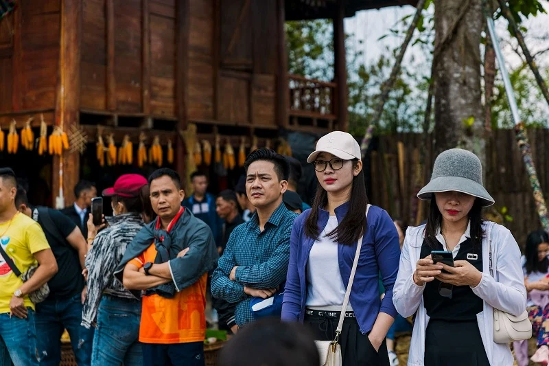 Lễ hội “Mùa vàng bản Mây” khuấy động không khí Fansipan