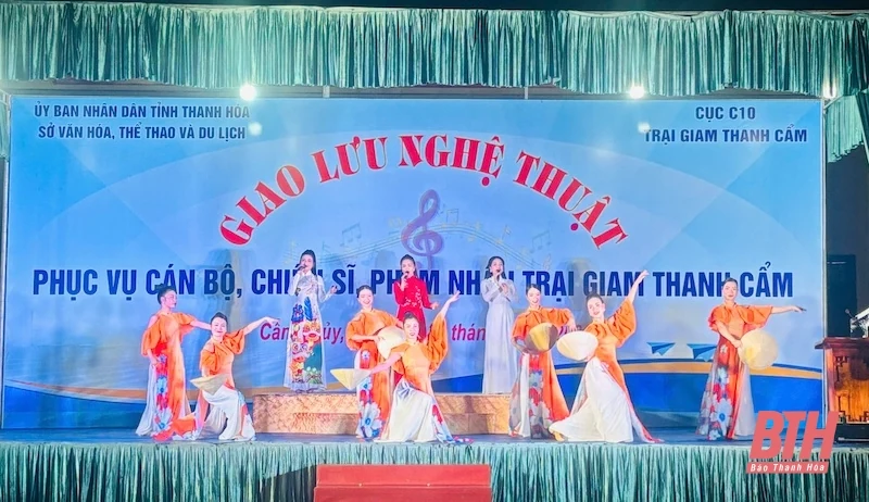 Tập huấn hoạt động văn hoá - thể thao tại Trại giam Thanh Cẩm