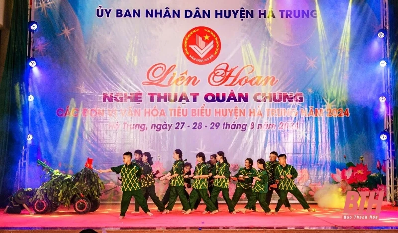 Liên hoan nghệ thuật quần chúng các đơn vị văn hóa tiêu biểu huyện Hà Trung năm 2024