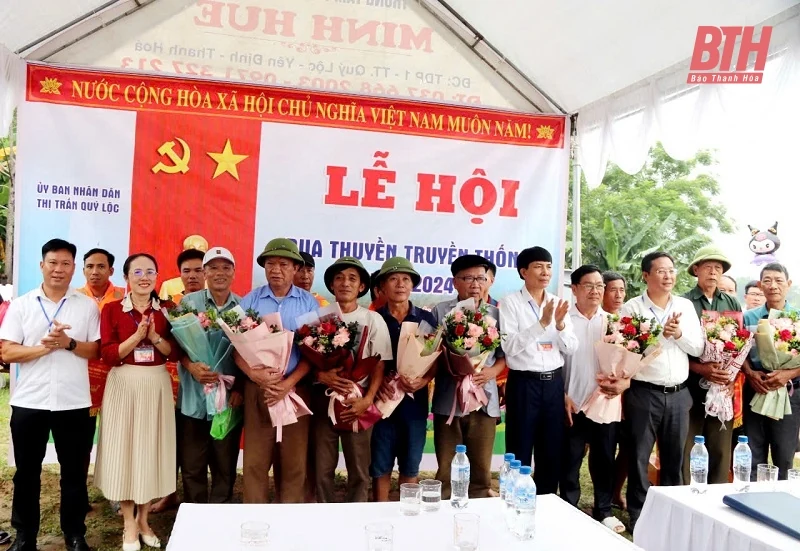 Về thị trấn Quý Lộc xem Lễ kèo nhà cái m88 đua thuyền truyền thống trên sông Mã 