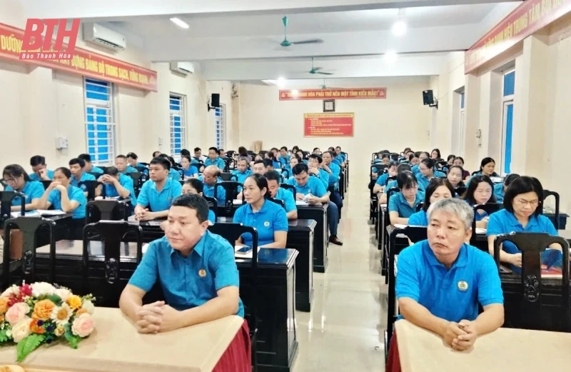 Bồi dưỡng kỹ năng kèo nhà cái m88 vụ công tác công đoàn cho chủ tịch công đoàn cơ sở