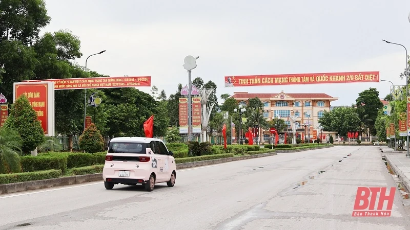 Thị xã Nghi Sơn rực rỡ cờ đỏ sao vàng dịp Quốc khánh 2/9