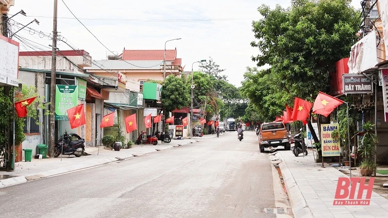 Thị xã Nghi Sơn rực rỡ cờ đỏ sao vàng dịp Quốc khánh 2/9