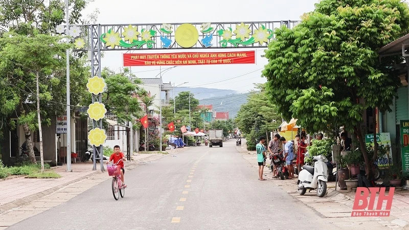 Thị xã Nghi Sơn rực rỡ cờ đỏ sao vàng dịp Quốc khánh 2/9