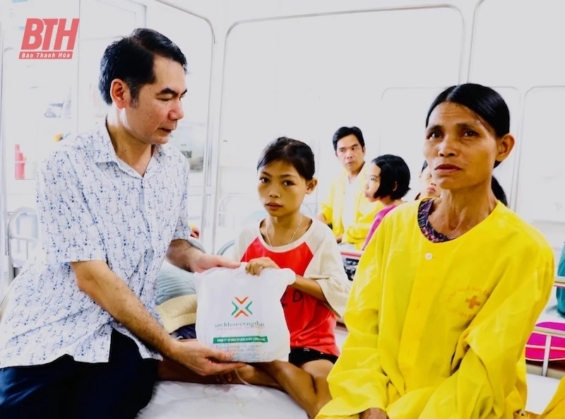 Thăm, tặng quà cho các bệnh nhi mắc bệnh Thalassemia tại link đăng nhập m88 Nhi Thanh Hóa