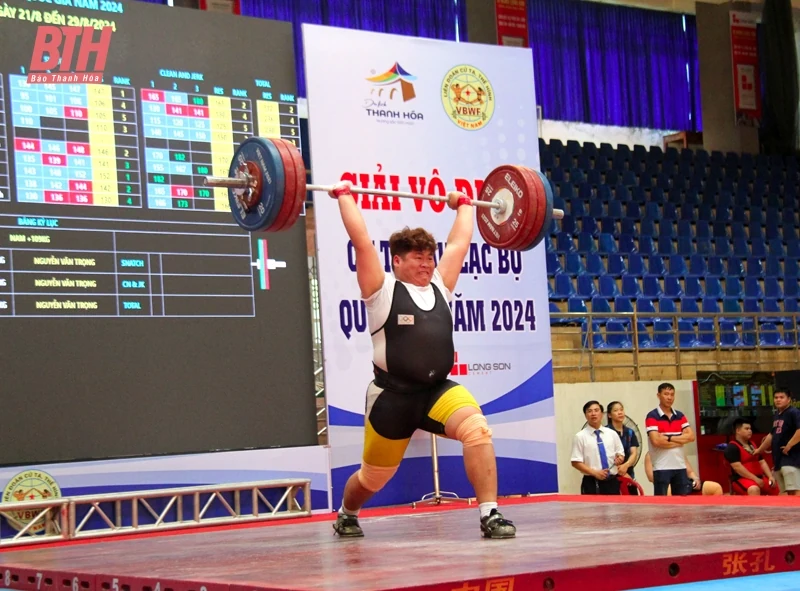 Thanh Hóa xếp thứ ba toàn đoàn tại Giải vô địch Cử tạ CLB quốc gia năm 2024