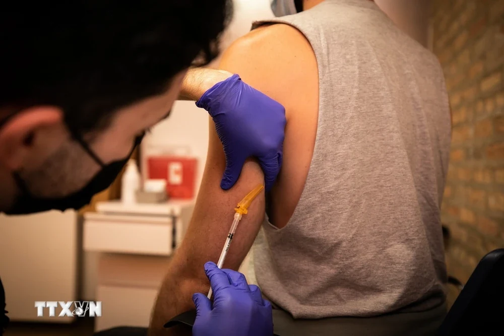 FDA Mỹ phê duyệt tiêm vaccine ACAM2000 phòng bệnh đậu mùa khỉ