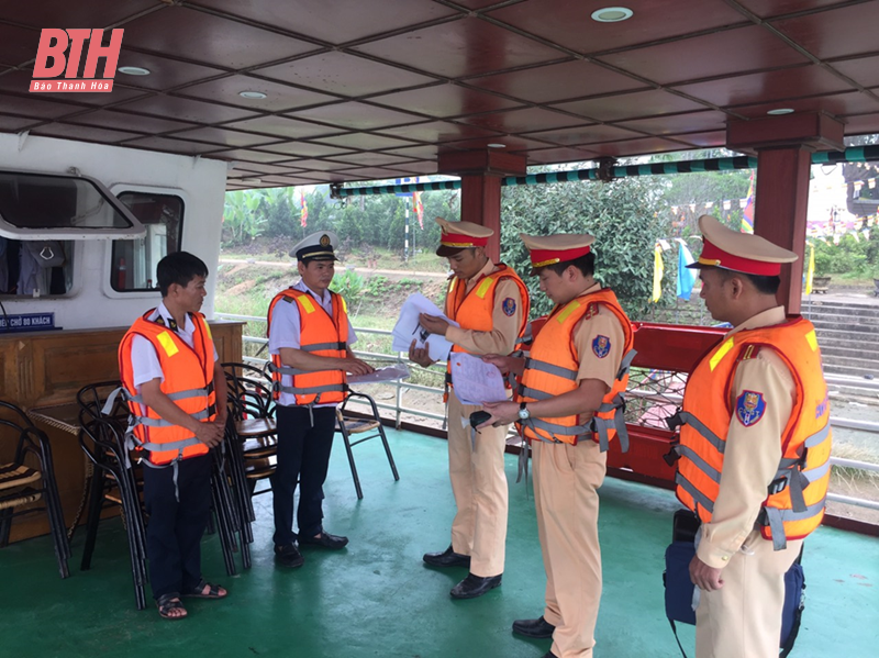 “Gác lễ” vì bình yên cuộc sống cho Nhân dân