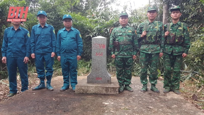 Tuần tra bảo vệ an ninh biên giới dịp lễ Quốc khánh trên biên giới Việt - Lào
