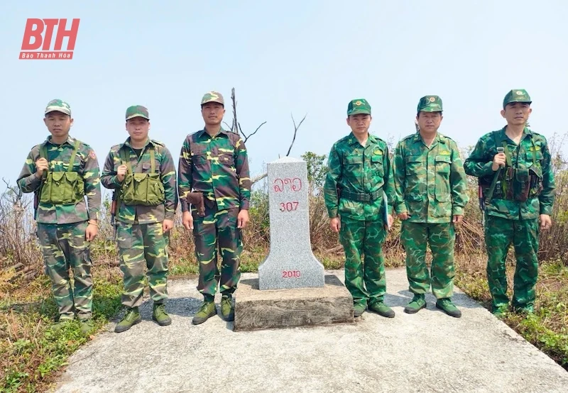 Tuần tra bảo vệ an ninh biên giới dịp lễ Quốc khánh trên biên giới Việt - Lào
