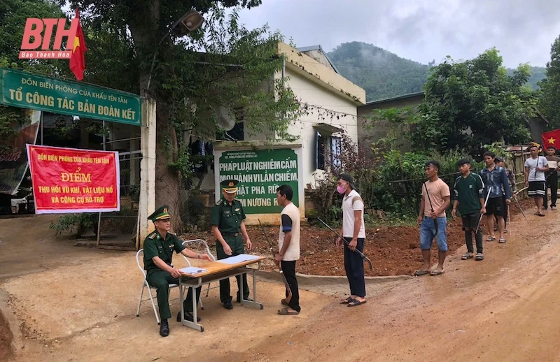 Tuần tra bảo vệ an ninh biên giới dịp lễ Quốc khánh trên biên giới Việt - Lào