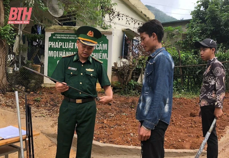 Tuần tra bảo vệ an ninh biên giới dịp lễ Quốc khánh trên biên giới Việt - Lào