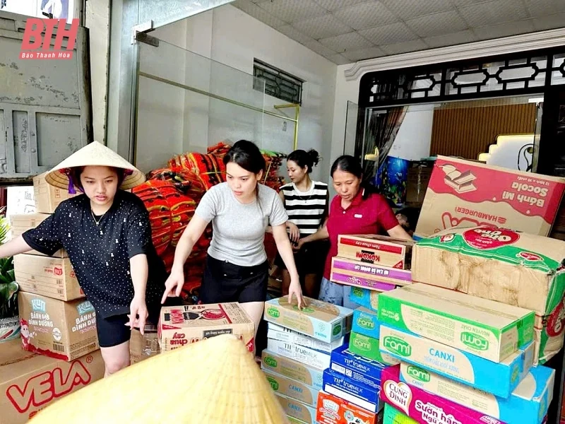 Phụ nữ Thanh Hóa: Nhiều hoạt động hướng về đồng bào vùng lũ