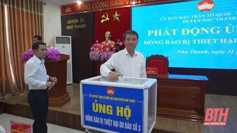 Các huyện Như Thanh, Nông Cống và TP Sầm Sơn quyên góp ủng hộ đồng bào vùng lũ
