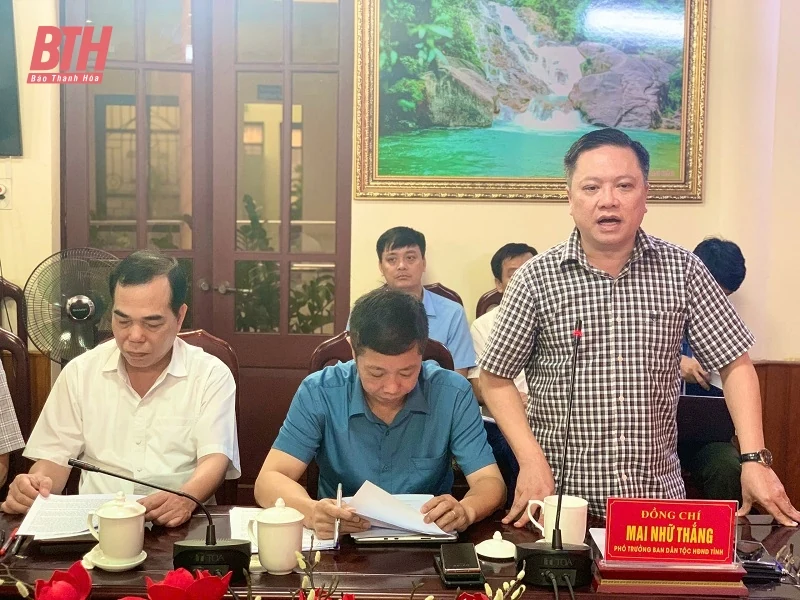 Khảo sát việc quản lý, sử dụng, bàn giao đất nông, lâm trường cho các địa phương trên địa bàn huyện Lang Chánh