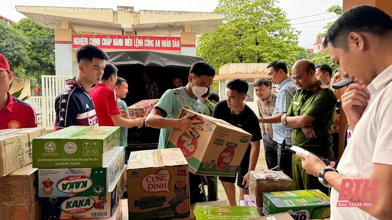 Các địa phương, đơn vị tiếp tục ủng hộ đồng bào khắc phục thiệt hại do bão số 3 gây ra