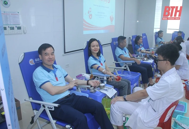 Ngày hội hiến máu tình nguyện “VietinBank - Trao giọt máu hồng sẻ chia sự sống” năm 2024