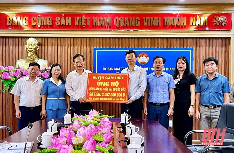 Ủy ban MTTQ tỉnh tiếp nhận ủng hộ đồng bào bị thiệt hại do bão số 3