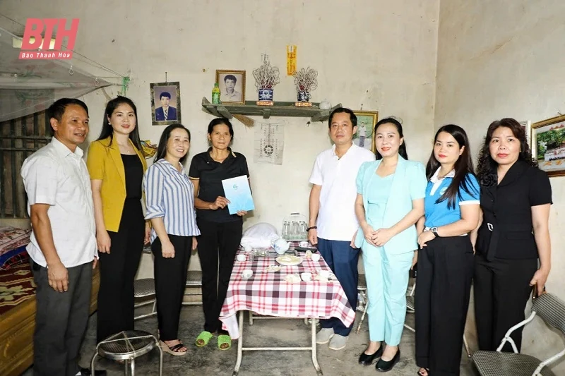 Hội LHPN tỉnh Thanh Hóa kết nối trao quà và hỗ trợ sinh kế các tỉnh Thái Nguyên, Phú Thọ bị ảnh hưởng sau bão số 3