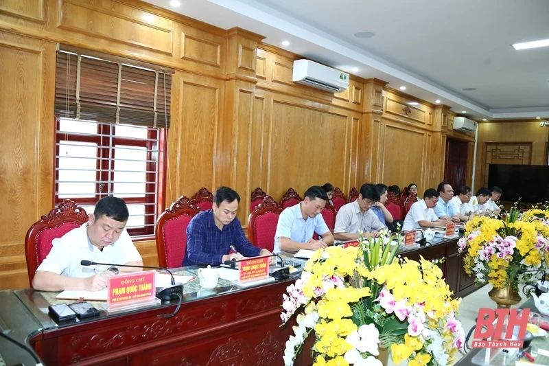 Tập trung đẩy nhanh tiến độ cấp giấy chứng nhận quyền sử dụng đất, quyền sở hữu nhà ở và tài sản gắn liền với đất