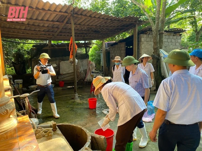Thạch Thành: Khẩn trương vệ sinh môi trường, phòng chống dịch bệnh sau mưa lũ