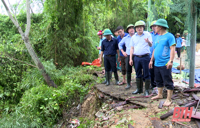 Xử lý sạt lở bờ hữu sông Chu 