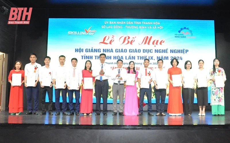 Trao 74 giải tập thể, cá nhân tại Hội giảng nhà giáo giáo dục nghề nghiệp tỉnh Thanh Hóa lần thứ IX năm 2024