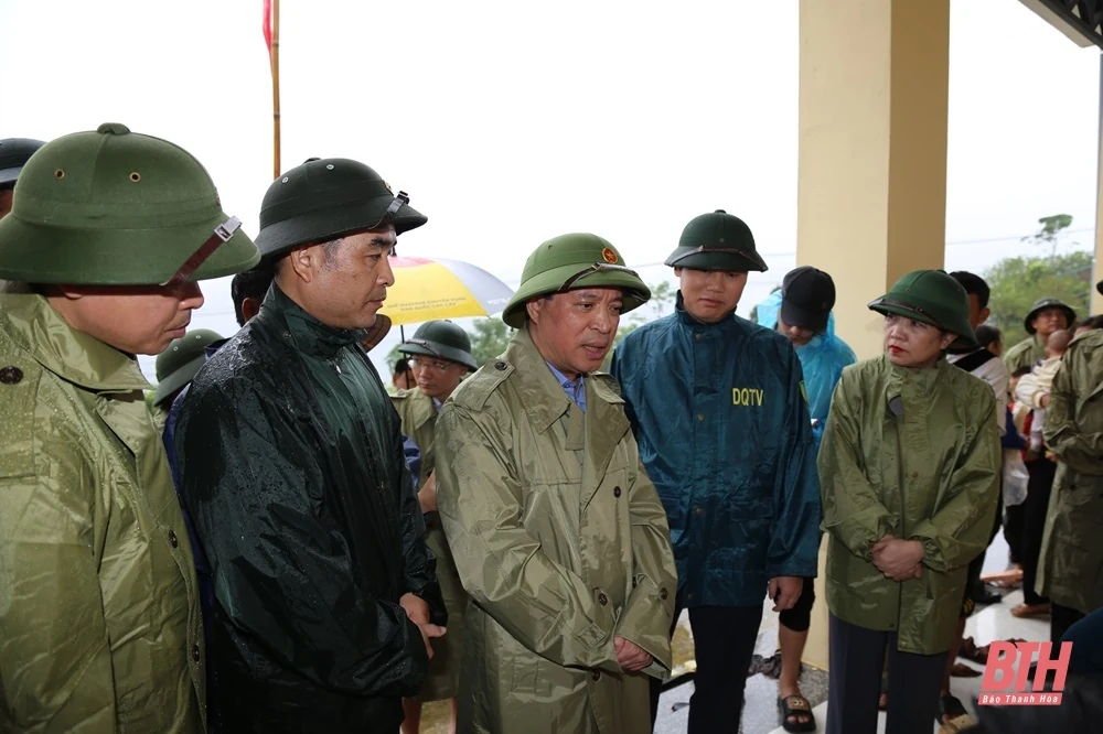 Phó Bí thư Thường trực Tỉnh uỷ Lại Thế Nguyên kiểm tra tình hình ứng phó với thiên tai tại các huyện miền núi