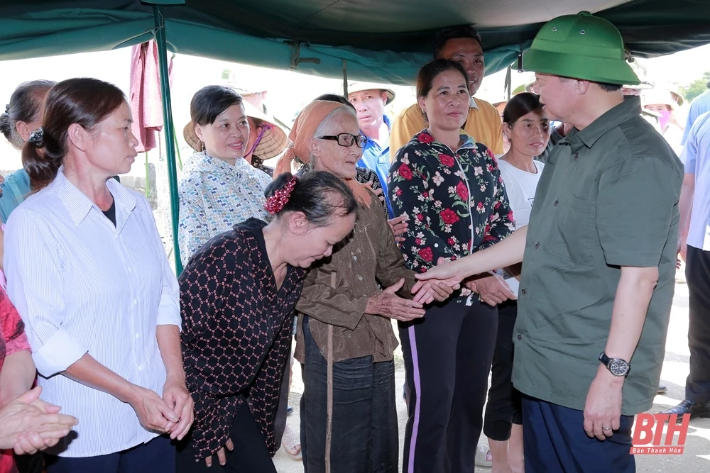 Phó Thủ tướng Chính phủ Trần Hồng Hà kiểm tra công tác khắc phục hậu quả thiên tai tại Thanh Hóa