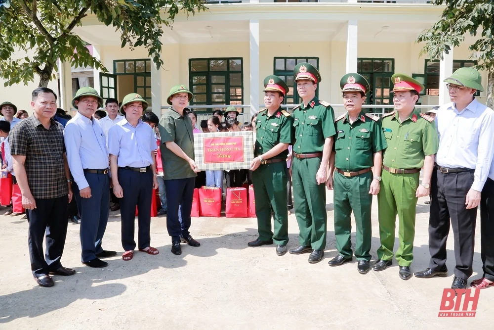 Phó Thủ tướng Chính phủ Trần Hồng Hà kiểm tra công tác khắc phục hậu quả thiên tai tại Thanh Hóa