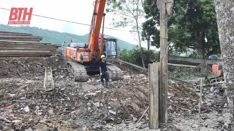 Khẩn trương hoành triệt cống tiêu Nổ Thôn để đảm bảo an toàn chống lũ