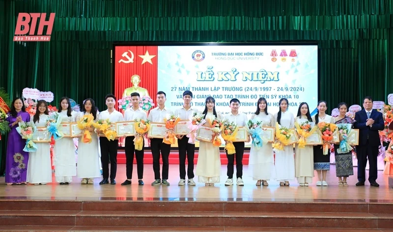 Phấn đấu đến năm 2030 trở thành trường đại học thông minh, đổi mới sáng tạo